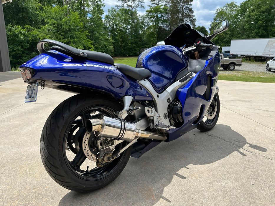 2006 Suzuki GSX-1300R Color: Blue Mileage: 31,127 VIN: 110390