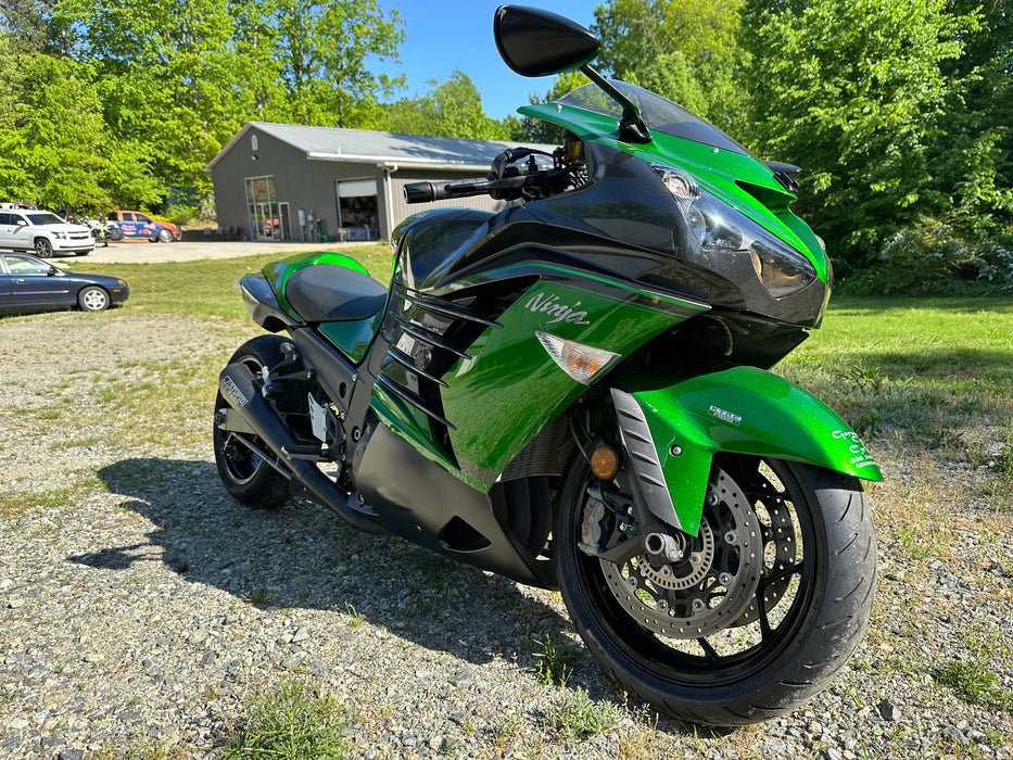 2018 Kawasaki ZX14 Color: Black/Green Mileage: 7,137 VIN: 005634