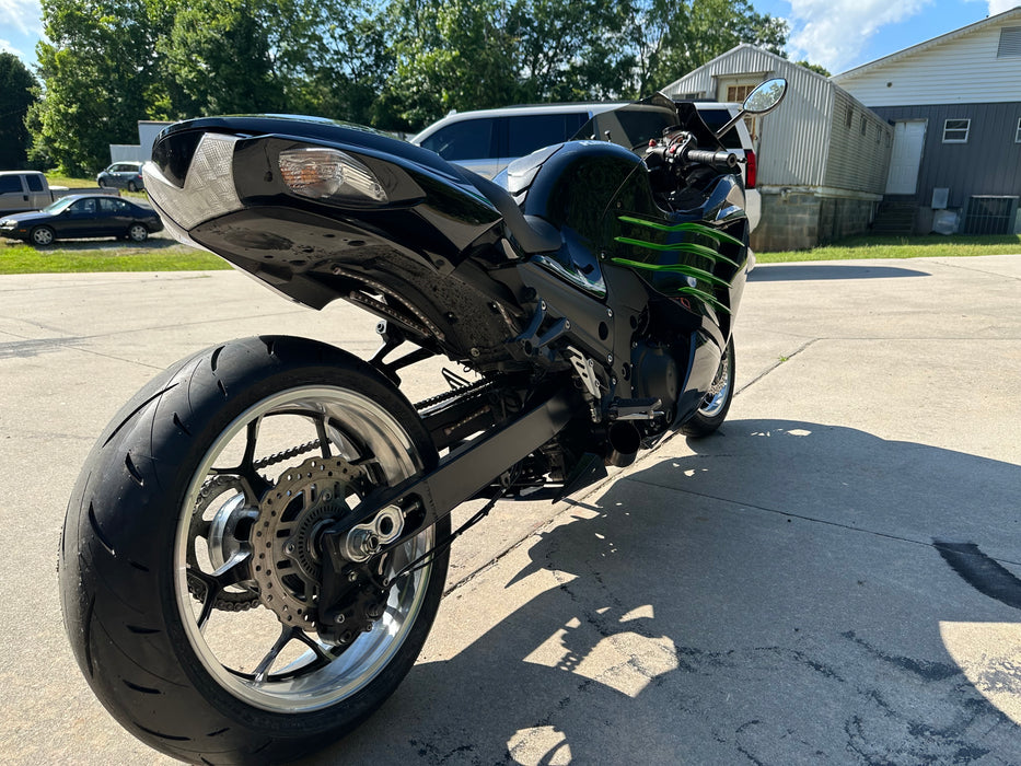 2013 Kawasaki ZX14R Color: Black/Green Mileage: 4,809 VIN: 012701