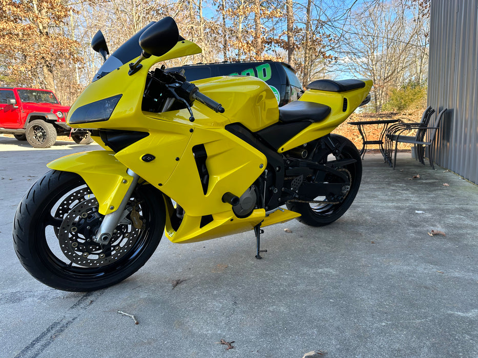 2003 Honda CBR600 Color: Yellow Mileage: 19,147 VIN: 005575