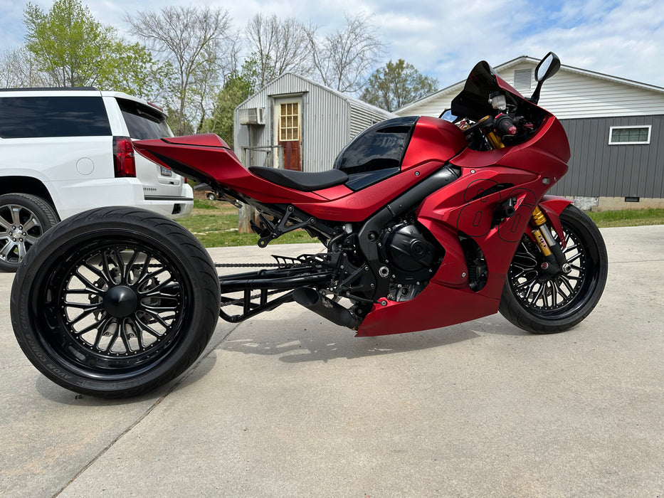 2018 Suzuki GSXR-1000 Color: Red Mileage: 7,054 VIN: 100038