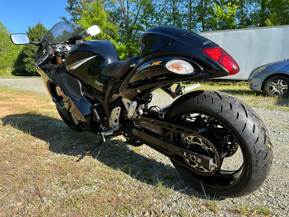 2014 Suzuki GSX-1300R Color: Black Mileage: 8,375 VIN: 100243