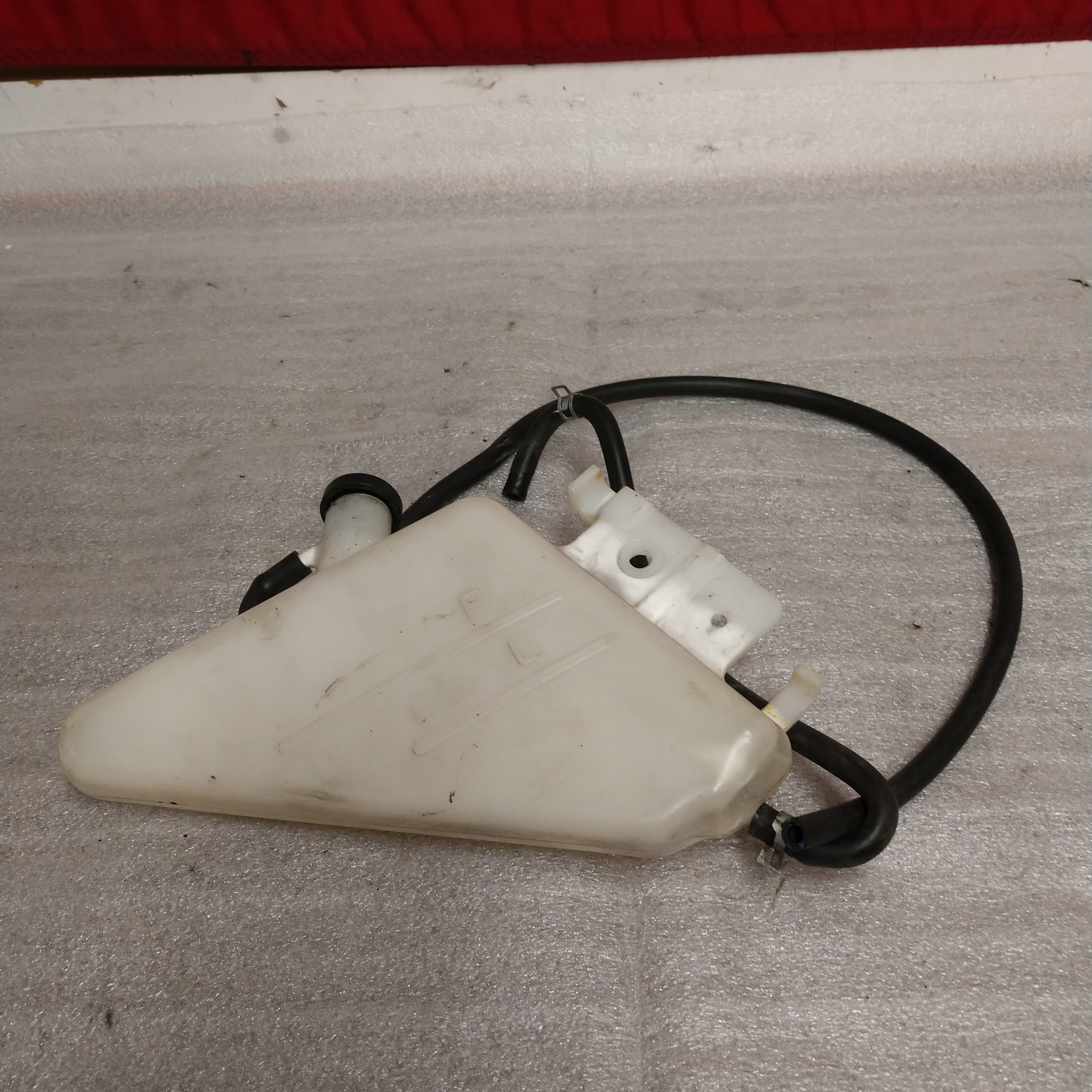 2006-2007 Suzuki Gsxr600 Gsxr750 Coolant Reservoir