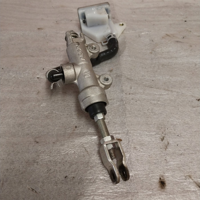 2018-2020 Suzuki Gsx250R Rear Master Cylinder