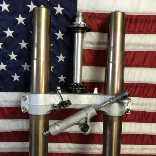 2005-2006 Suzuki GSXR1000 Front Forks and Triple Tree OEM