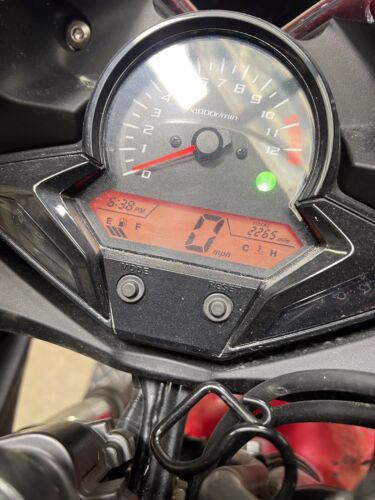 2015-21 (2021) HONDA CBR 300 CBR300 OEM GAUGE SPEEDOMETER **2,265 MILES**
