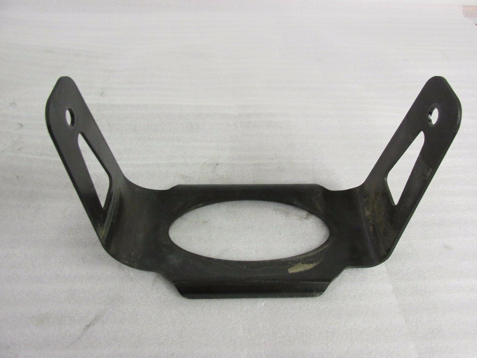 2011 Harley Davidson V-Rod Night Rod Gas Tank Fuel Tank Bracket