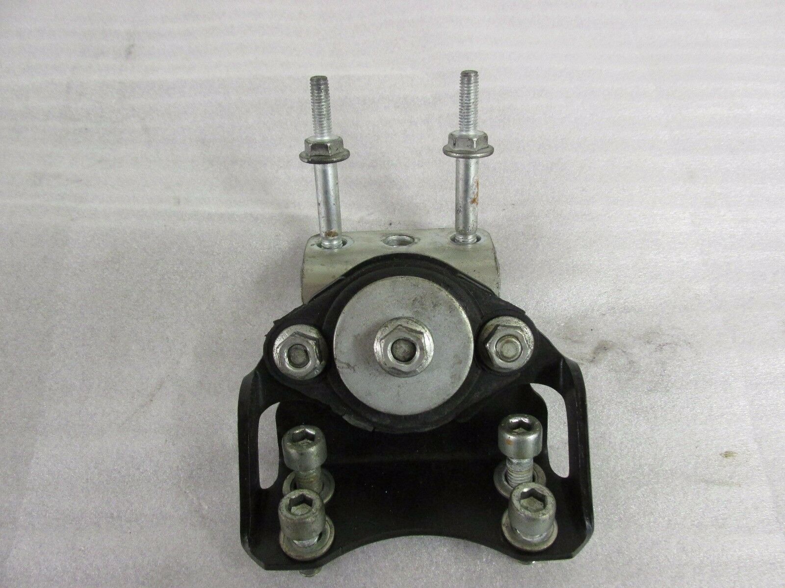 2011 Harley Davidson V-Rod Night Rod Motor Mount