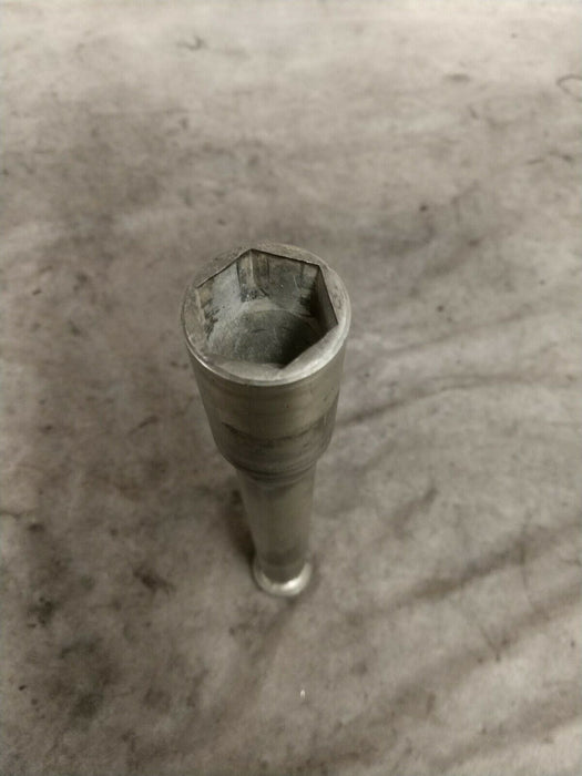 2008-2009 Suzuki Gsxr600 Gsxr750 Front Wheel Axle Rim Pivot Bolt Oem