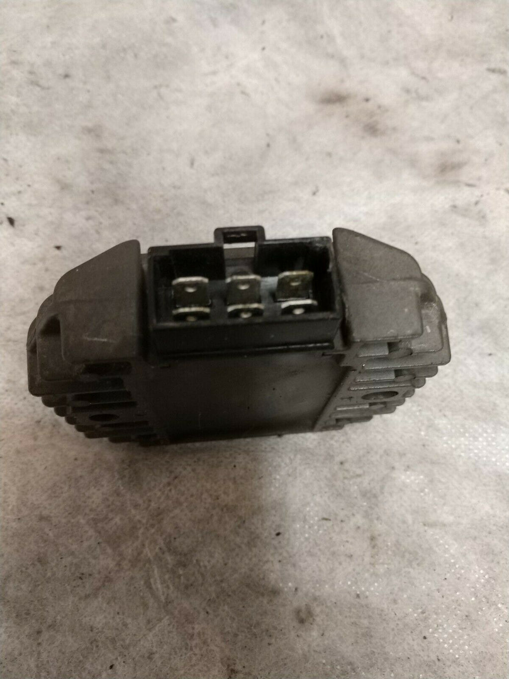 2008-2012 KAWASAKI NINJA 250R EX250J RECTIFIER VOLTAGE REGULATOR OEM