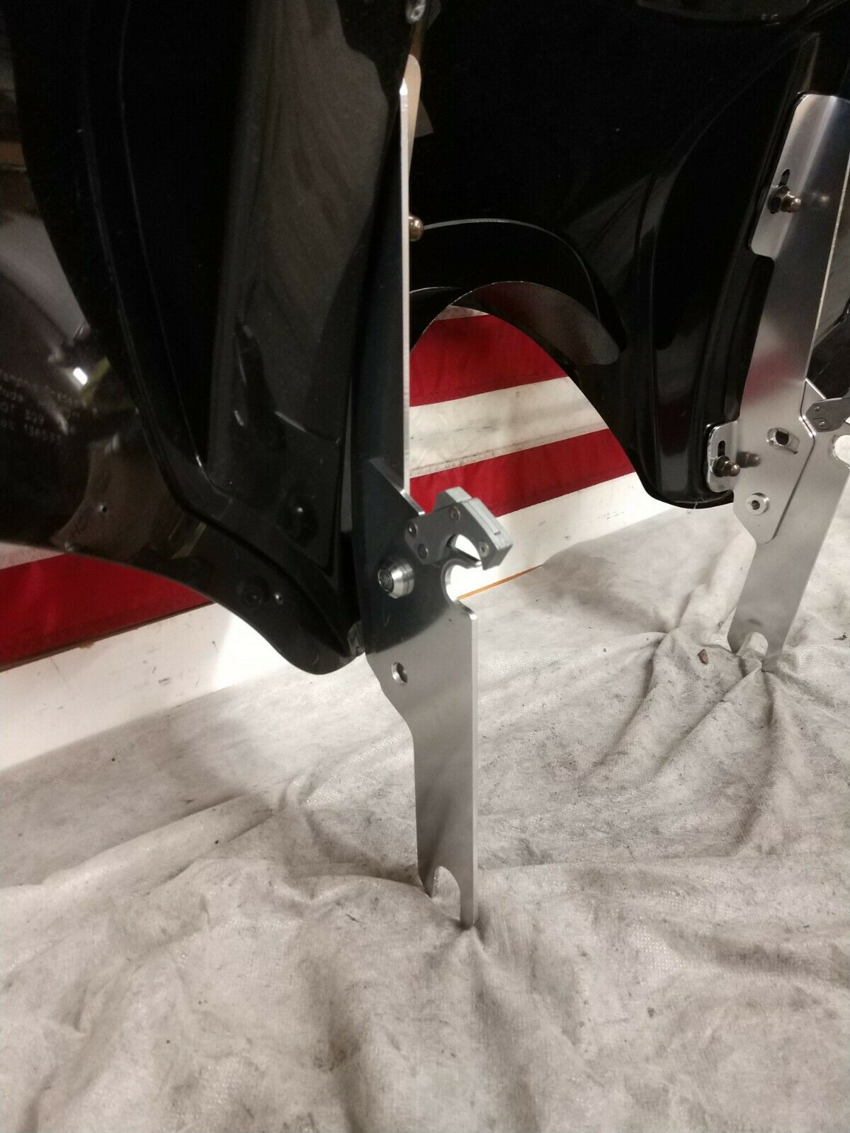 Memphis Shade Harley Davidson Shovelhead Batwing Fairing with Mounting Brackets