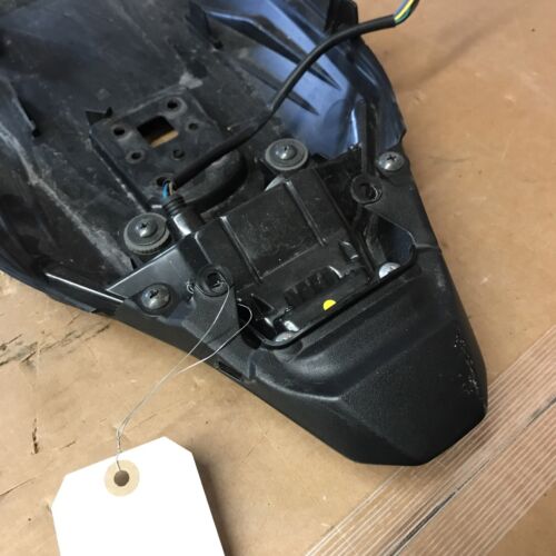 2019-23 NINJA ZX6R 636 OEM REAR UNDERTAIL FAIRING COWL AND TAIL LIGHT