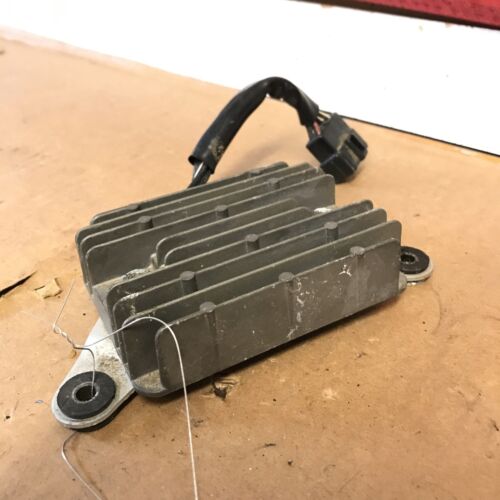 1999-2007 Suzuki GSX-1300R Hayabusa Rectifier Voltage Regulator and Bracket OEM