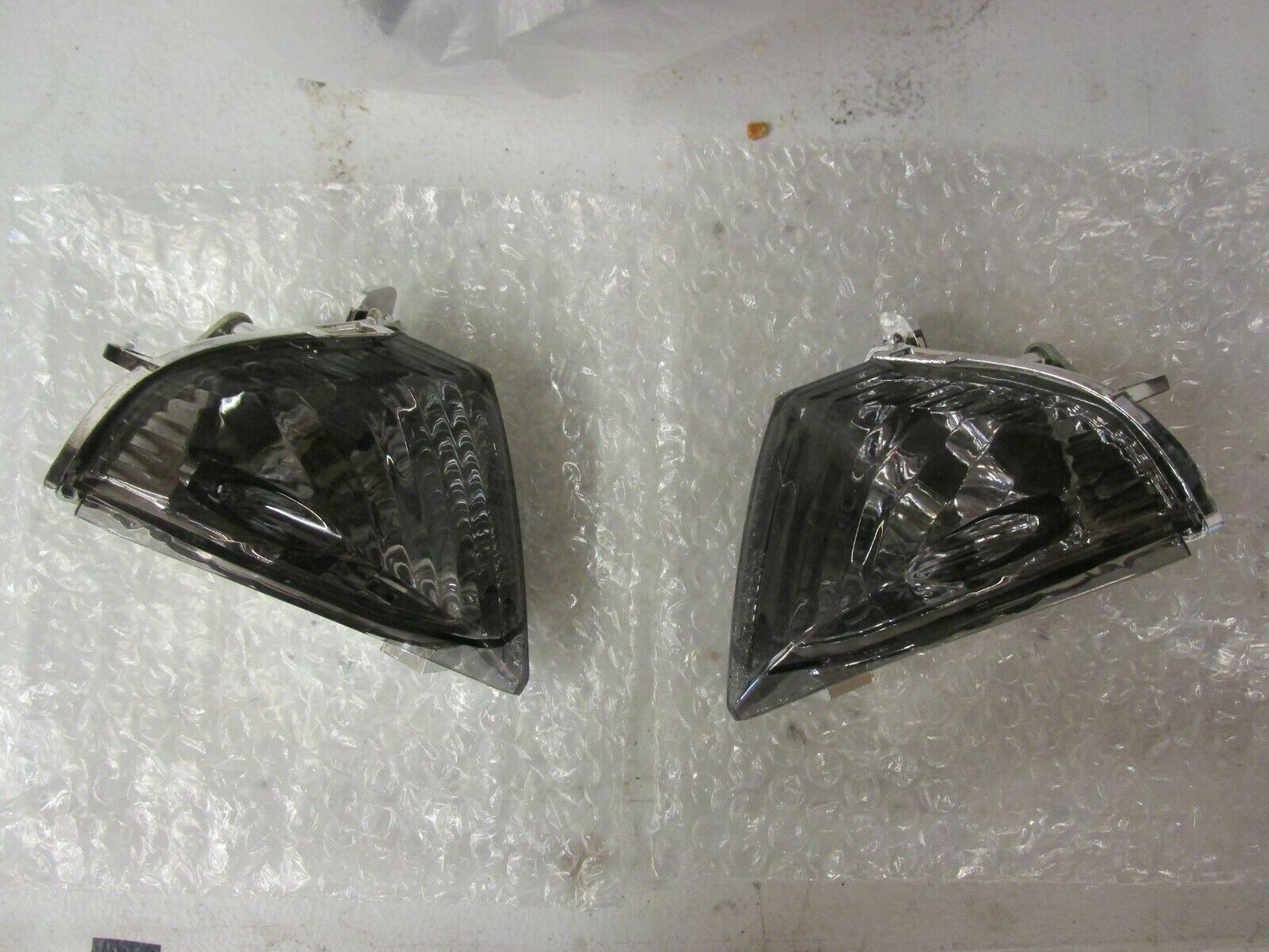 2005-2007 Suzuki GSXR1000 GSXR600 GSXR750 LED FRONT Turn Signals SMOKE Lens