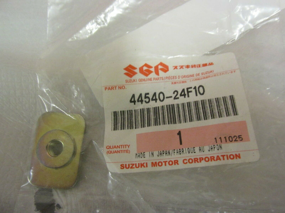 SUZUKI  44540-24F10 1999 2000 2001 2002 2005 2006 2007 GSX1300 FUEL TANK PLATE