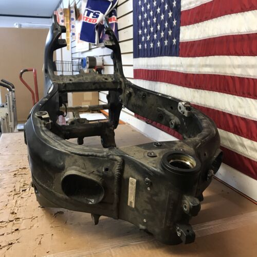 2006 Suzuki GSX-1300R Hayabusa Frame chassis *NO TTL, BOS ONLY*