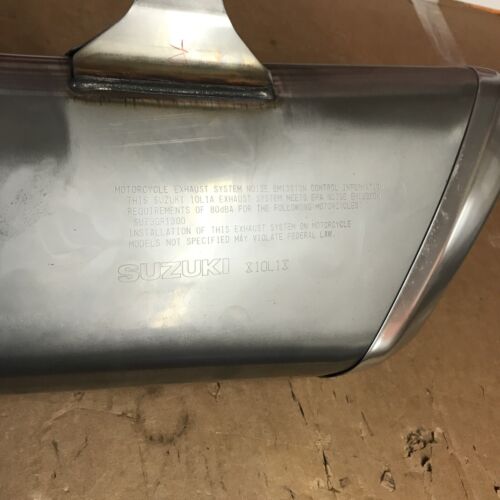 2022 Suzuki Hayabusa GSX1300R Gen3 Exhaust Slip-on Right OEM w/ Panel