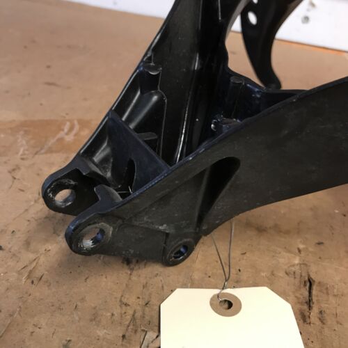 2005-2006 SUZUKI GSXR1000 FAIRING STAY HEADLIGHT SPEEDO MOUNT BRACKET OEM