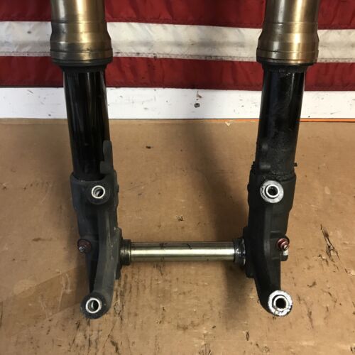 2005-2006 Suzuki GSXR1000 Front Forks and Triple Tree OEM