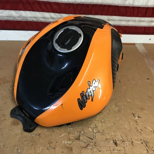 19-23 Kawasaki Ninja ZX6 636R Fuel Tank OEM dented