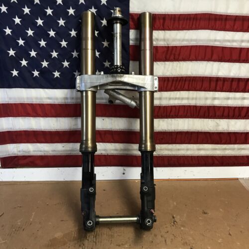 2005-2006 Suzuki GSXR1000 Front Forks and Triple Tree OEM