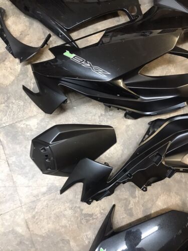 2019 Kawasaki ZX6R Full Fairing Set Black *GENUINE OEM* with fender