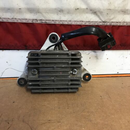 1999-2007 Suzuki GSX-1300R Hayabusa Rectifier Voltage Regulator and Bracket OEM