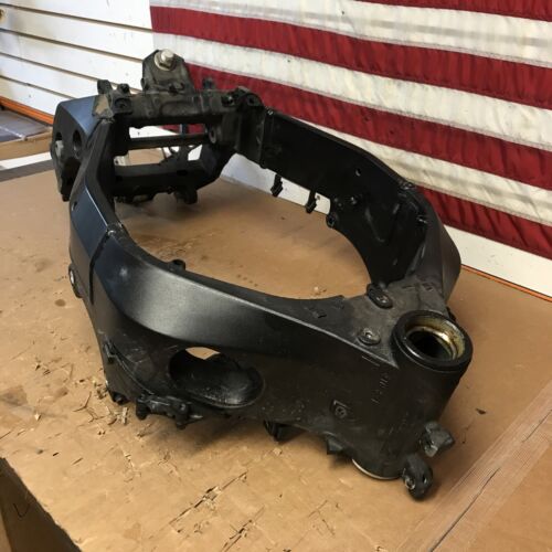 2005-2006 (2005) Suzuki GSXR-1000 Frame Chassis Straight *C TTL*