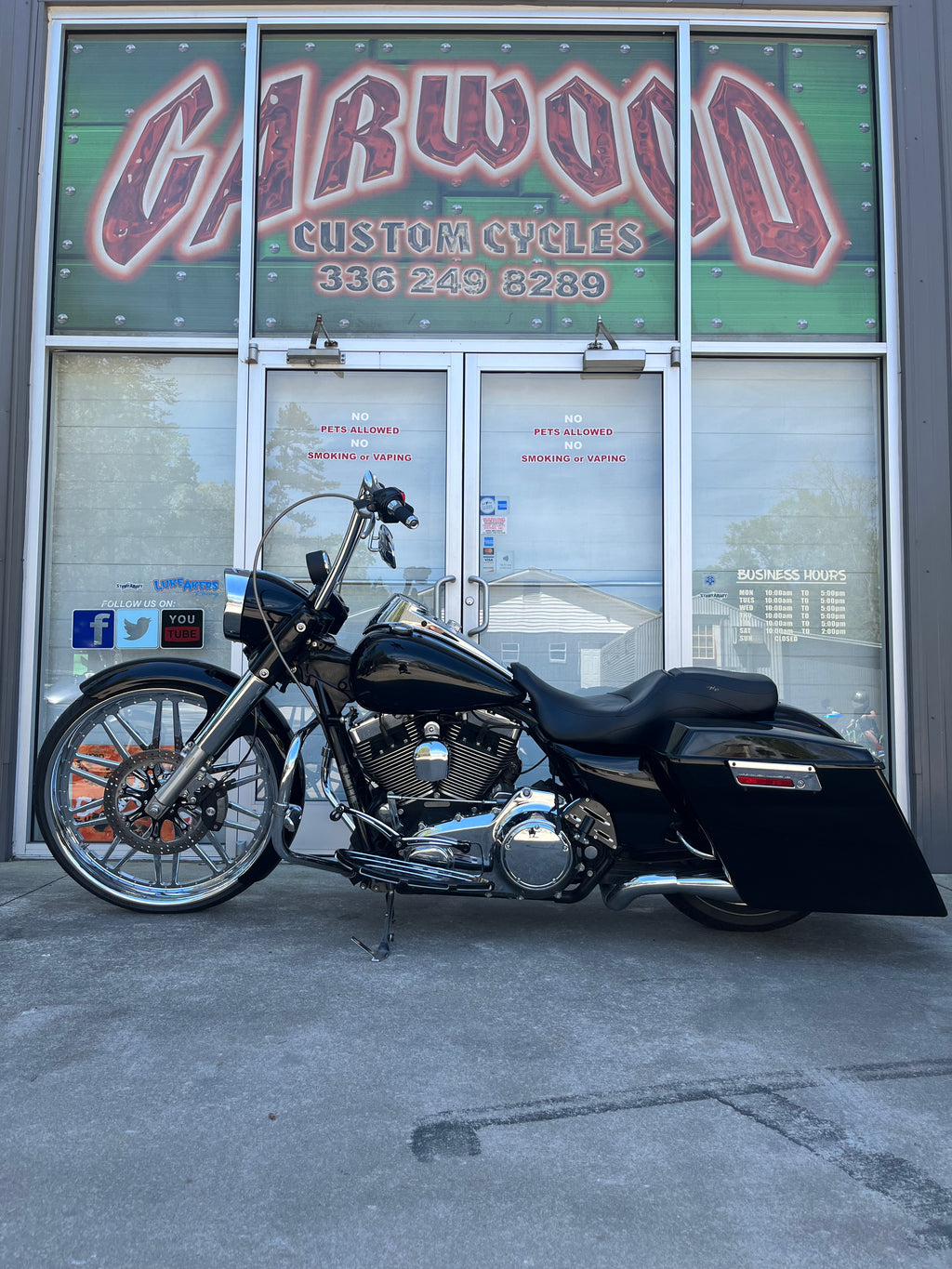 2010 Harley-Davidson Road King Police Color: Black Mileage: 9,136 VIN: 634294