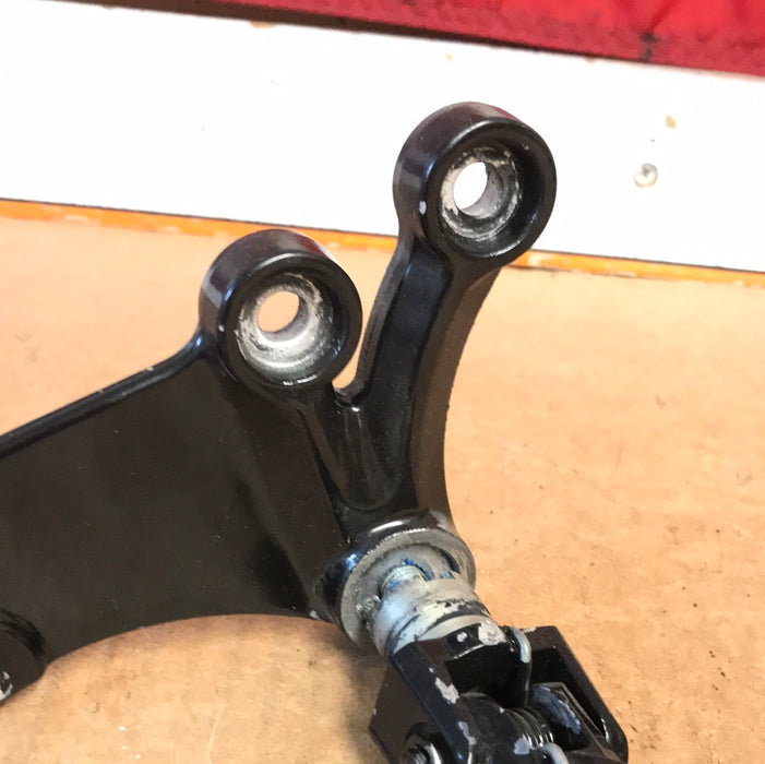 2008-2009 Suzuki GSXR 750 Right Driver Foot Peg and Bracket OEM