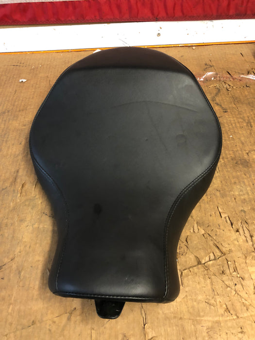 2016 Harley Davidson HD XL883 Front Seat