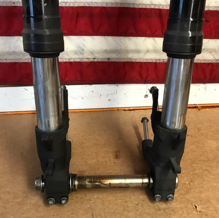 2008-2009 Suzuki GSXR 750 Front Fork Assembly Triple Trees Shocks OEM