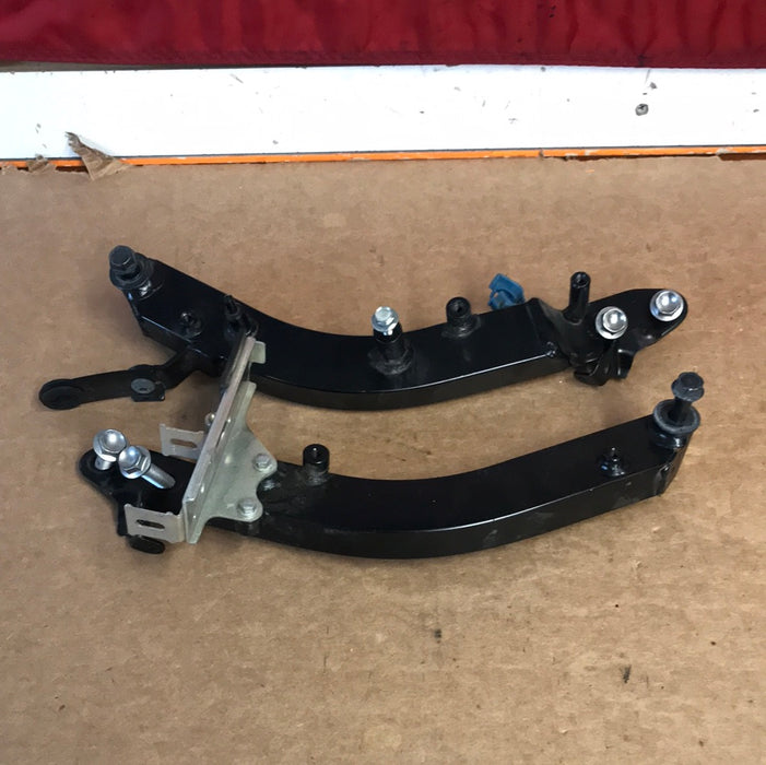 2010-2013 KAWASAKI Z1000 ZR-1000 Motor Mount Stay Brackets Left & Right