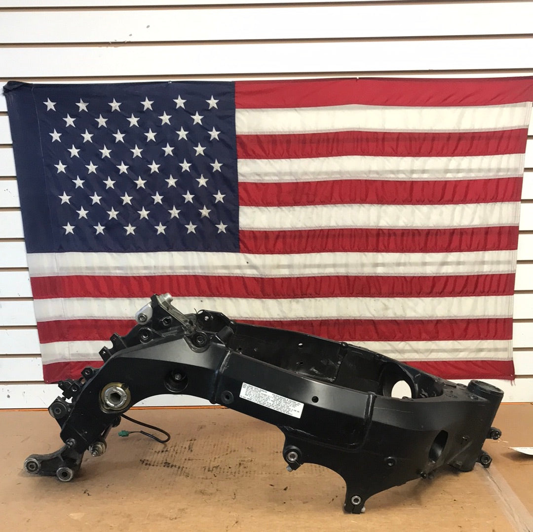 2005 05-06 SUZUKI GSX-R1000 Frame Chassis *C TTL*
