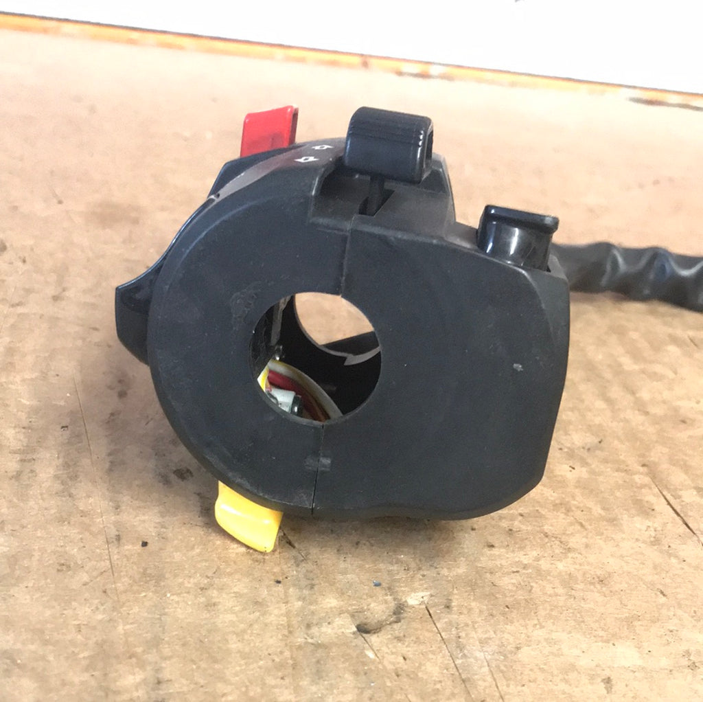 2008-2009 Suzuki GSXR 750 Left Handlebar Controls OEM
