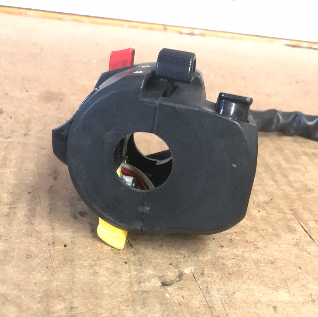2008-2009 Suzuki GSXR 750 Left Handlebar Controls OEM