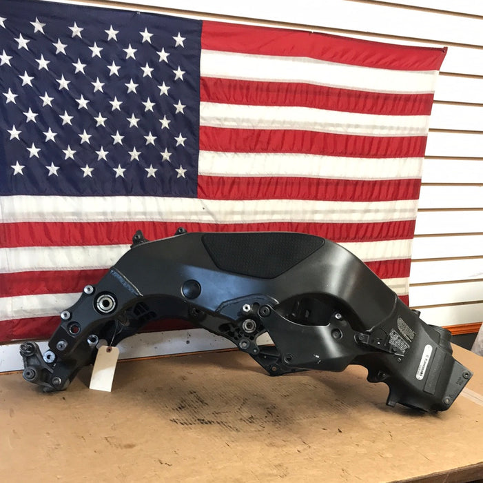 2010 KAWASAKI NINJA ZX-10R Frame Chassis *C TTL*