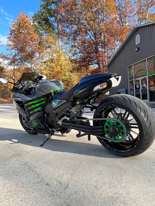 2021 Kawasaki ZX14R Color: Gray/Green Mileage: 2,609 VIN: 013546