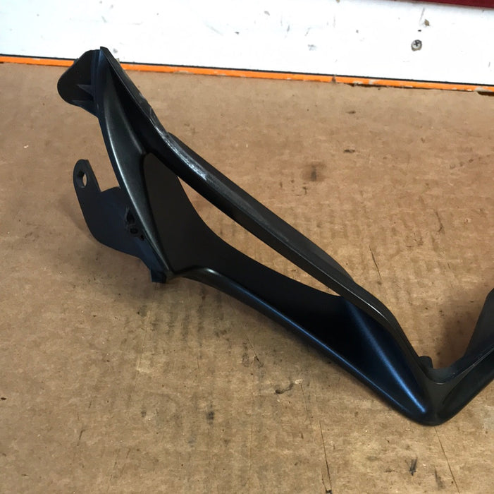 2008-2009 Suzuki GSXR 750 Center Ram Air Intake Scoop Covering OEM