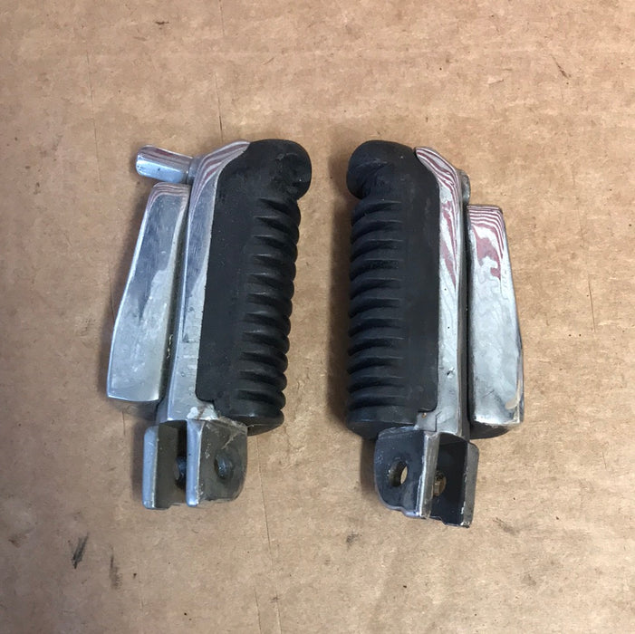 Suzuki Hayabusa Busa Rear Passenger Foot Pegs