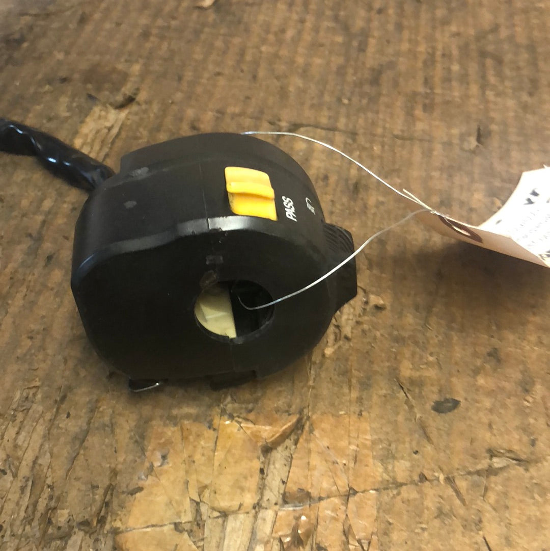 06-07 Suzuki Gsxr600 750 Left Handlebar Light Control