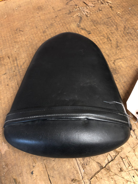 2005-2006 SUZUKI GSXR 1000 Gsxr1000 passenger rear seat