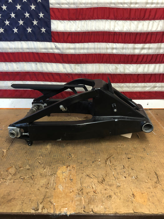 08-19 Busa OEM Rear Swingarm (15)