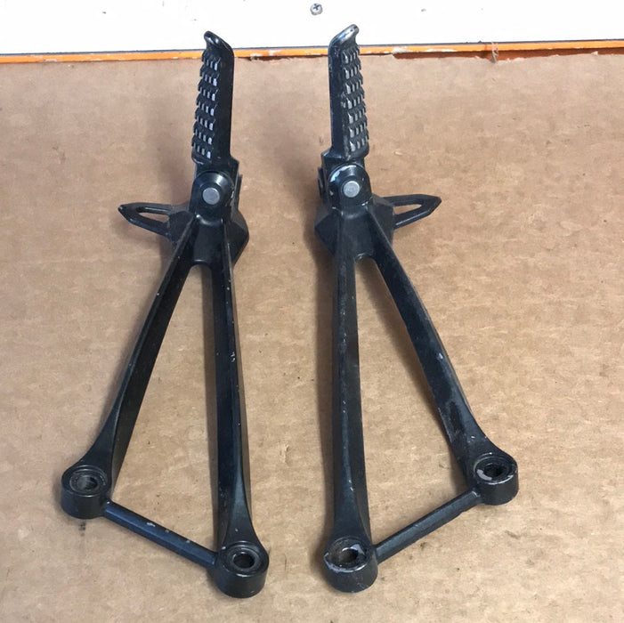 2008-2010 Kawasaki Ninja ZX10-R Passenger Rear Pegs Set of 2 OEM