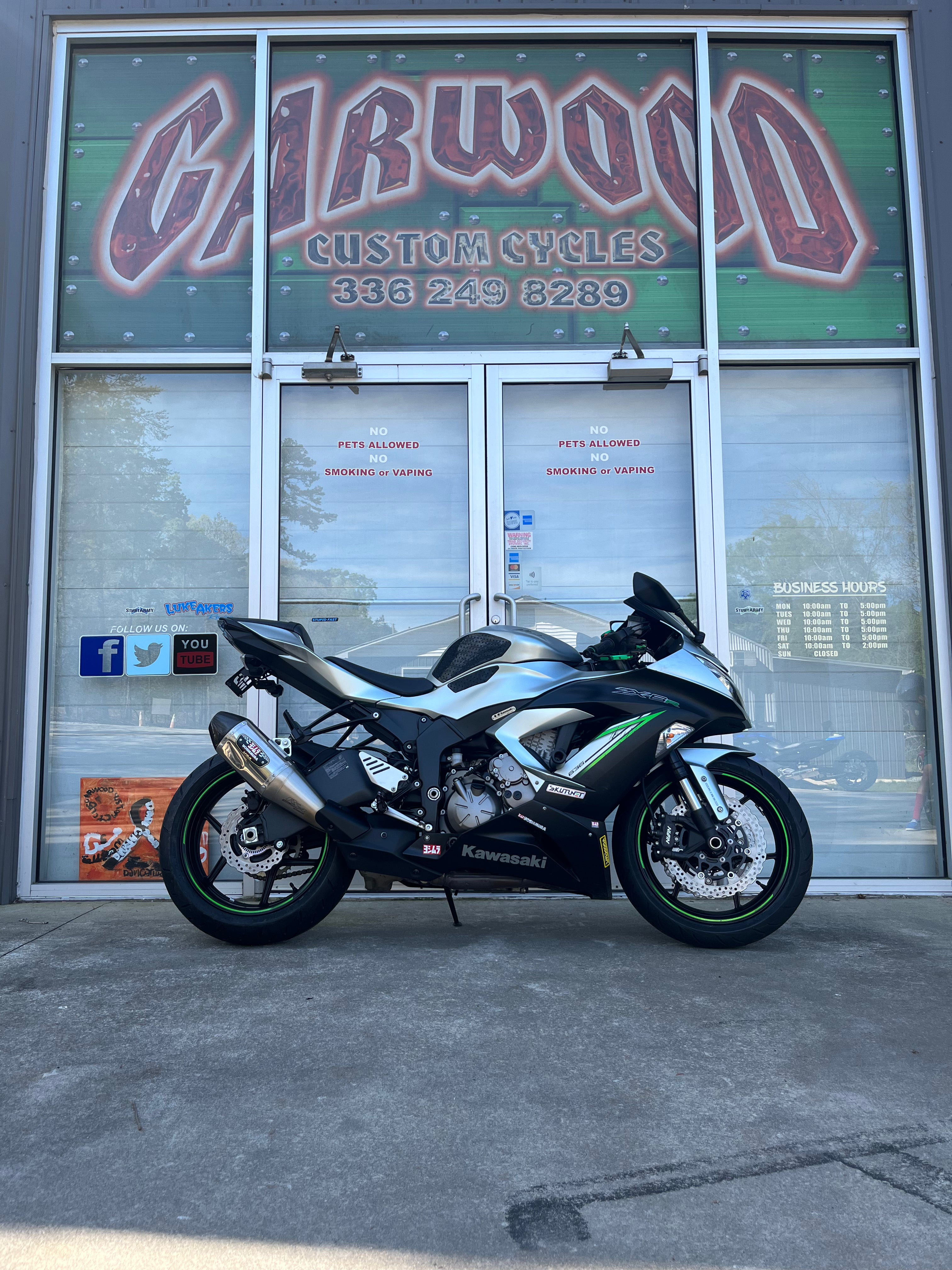2018 Kawasaki ZX6 Color: Silver/Black Mileage: 3,564 VIN: 014089