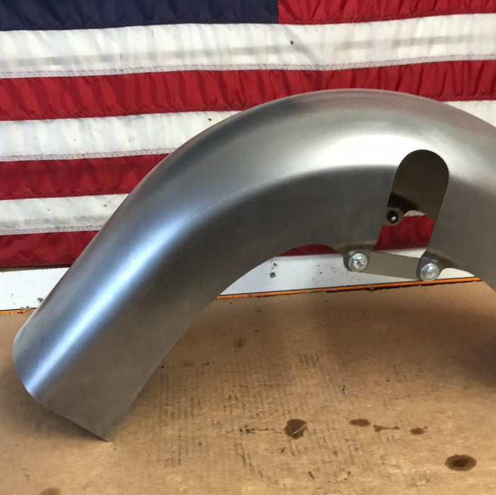 1401-0715 RWD-50260 Flat Back Dresser Front Fender Unpainted Brand New!