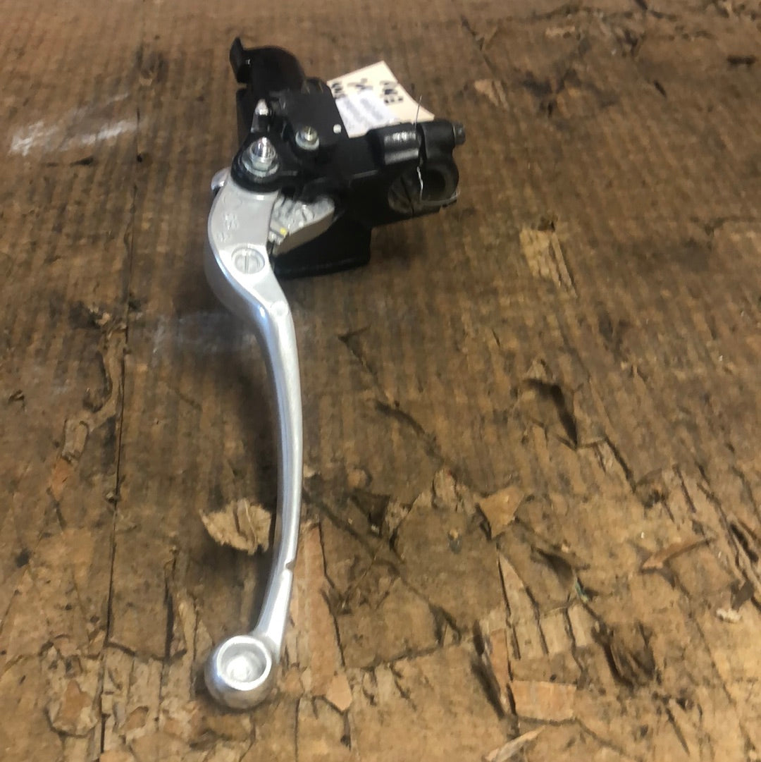 18-19 GSX250R Gsxr 250 Front Brake Master Cylinder