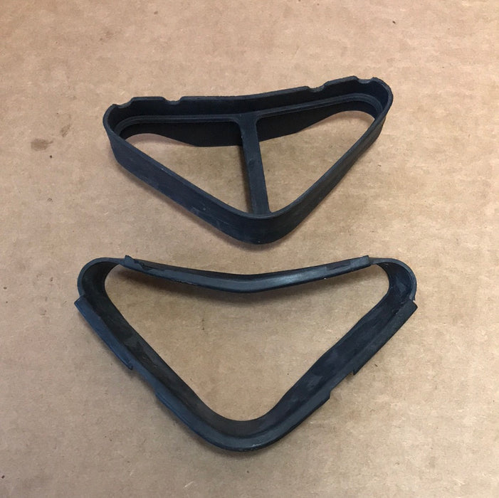 2014 Kawasaki Ninja ZX14R Air Duct Grille Rubber Grommit OEM