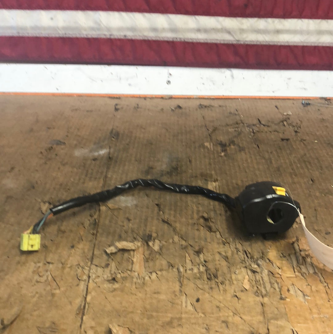 06-07 Suzuki Gsxr600 750 Left Handlebar Light Control