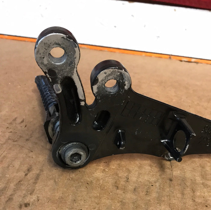 2008-2009 Suzuki GSXR 750 Right Driver Foot Peg and Bracket OEM